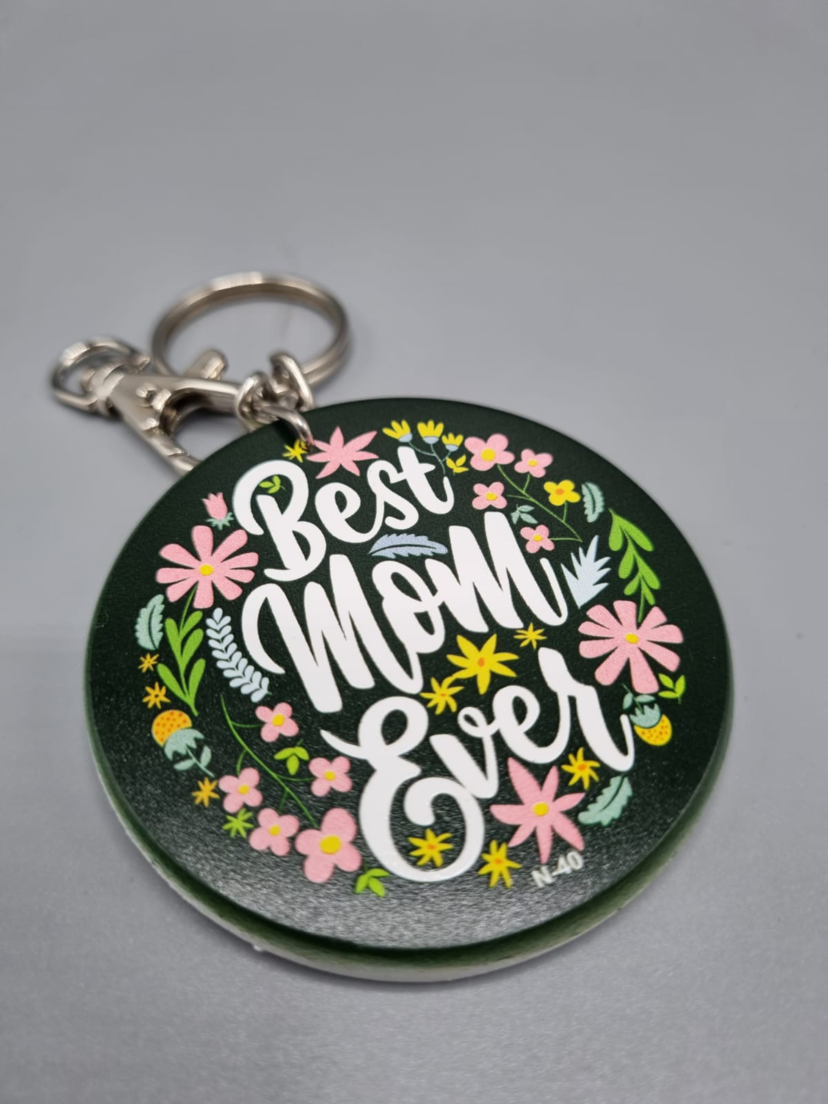 Mom Keychain - N40